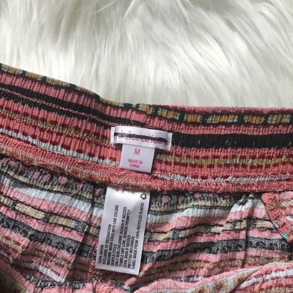 Multi-color Flowy Shorts! - Picture 2 of 3